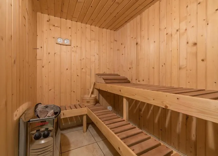 Goralski Dworek Pansiyon *